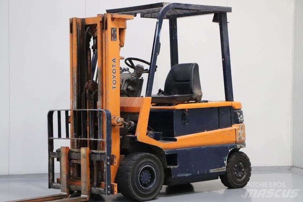 Toyota FBM25 Wózki elektryczne