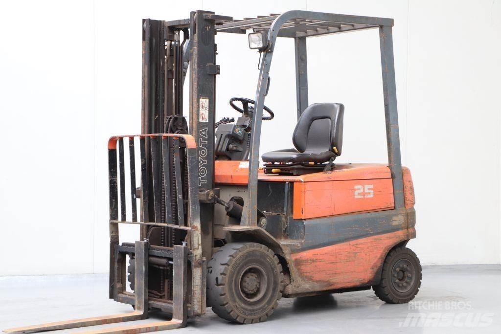 Toyota FBMF20 Wózki elektryczne
