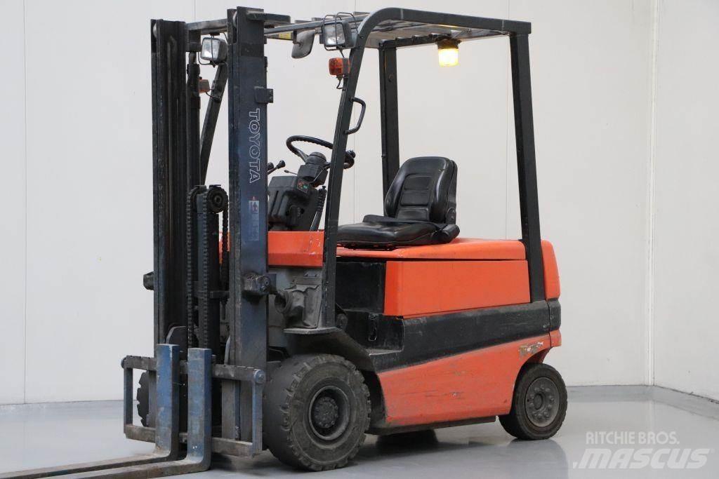 Toyota FBMF25 Wózki elektryczne