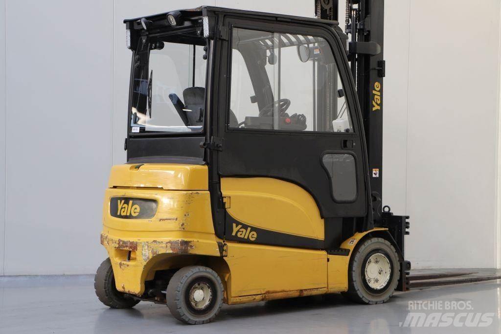 Yale ERP30VL Wózki elektryczne