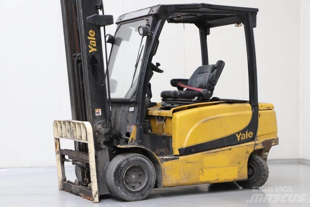 Yale ERP35VL Wózki elektryczne