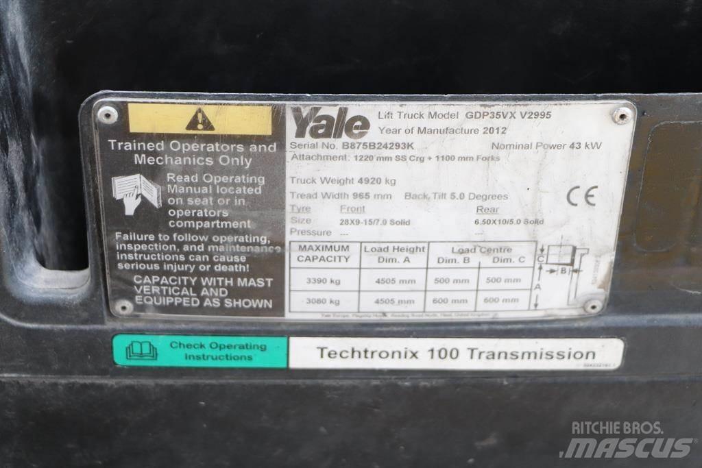 Yale GDP35VX Wózki Diesla
