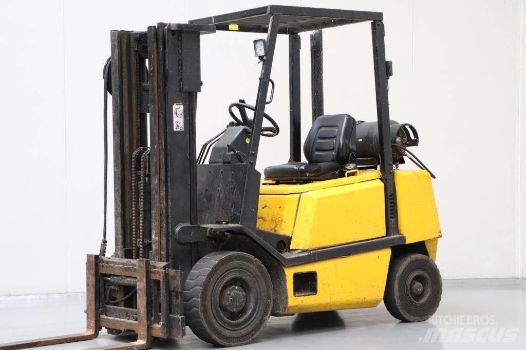 Yale GLP25 Wózki LPG