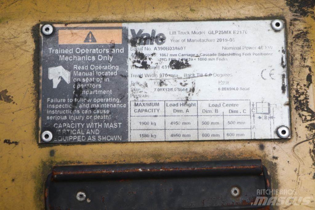 Yale GLP25MX Wózki LPG