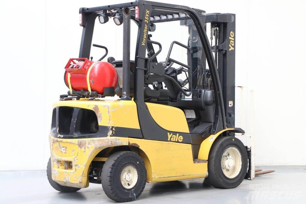 Yale GLP25VX Wózki LPG