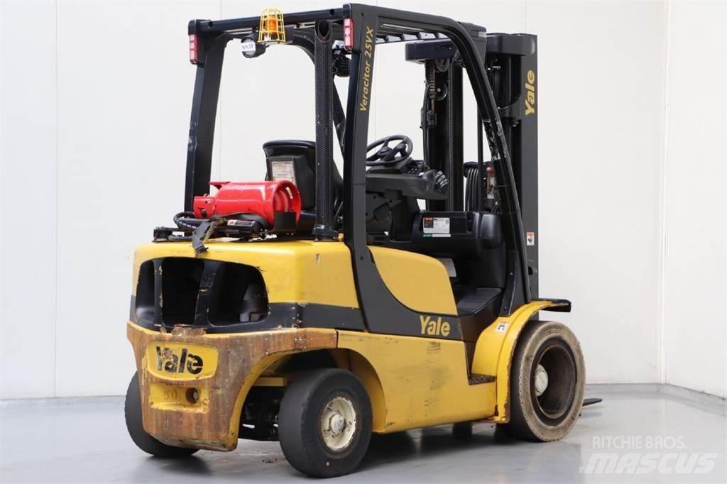 Yale GLP25VX Wózki LPG