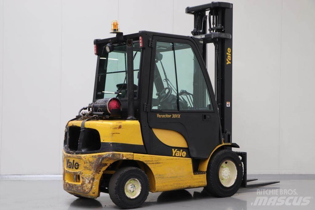 Yale GLP30VX Wózki LPG