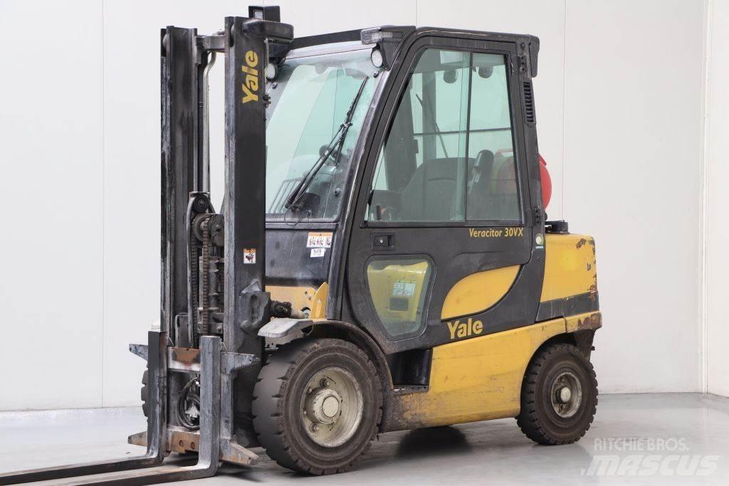 Yale GLP30VX Wózki LPG