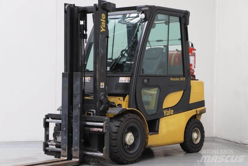 Yale GLP30VX Wózki LPG
