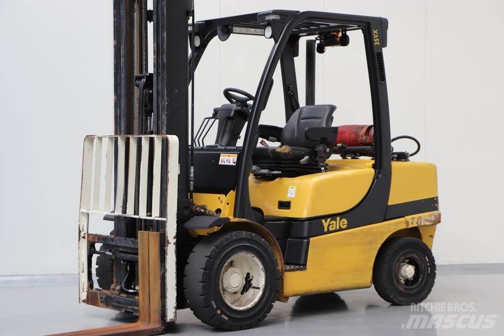 Yale GLP35VX Wózki LPG