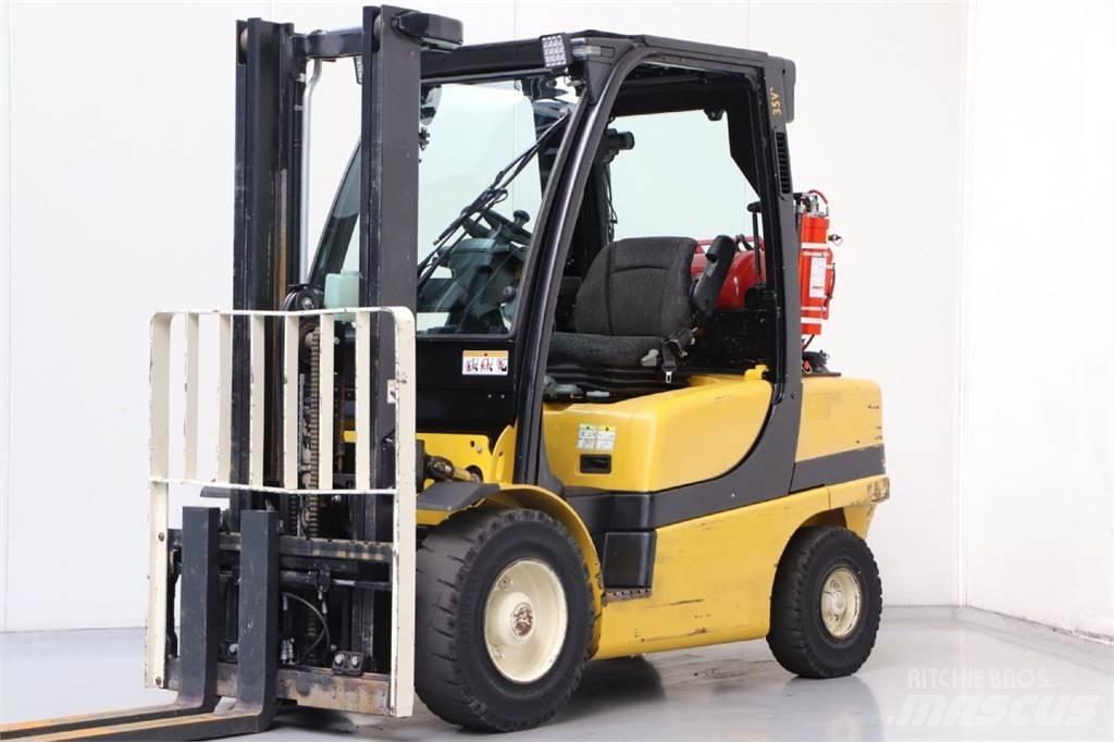 Yale GLP35VX Wózki LPG