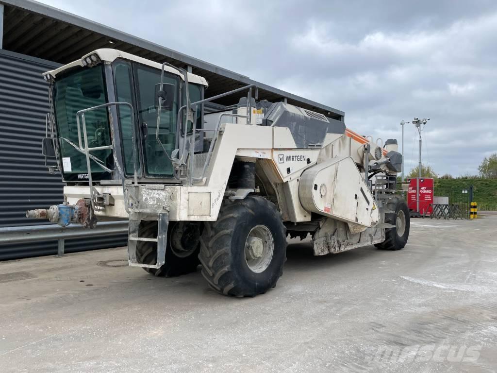 Wirtgen WR 200 XLI Recyklery do asfaltu