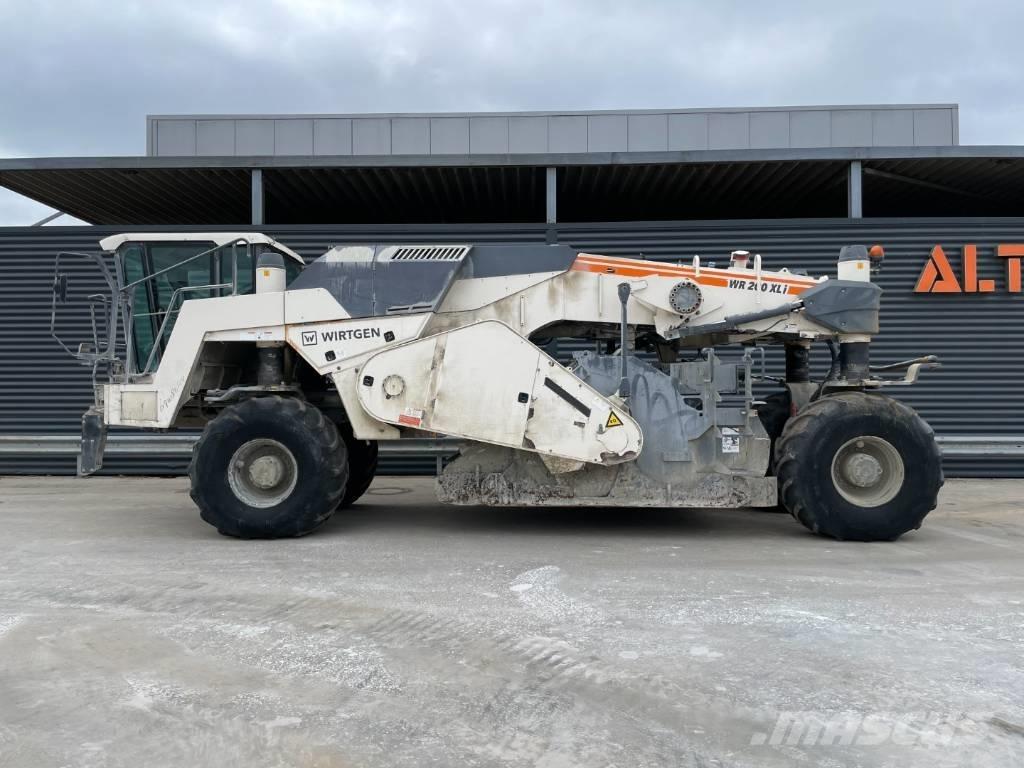 Wirtgen WR 200 XLI Recyklery do asfaltu
