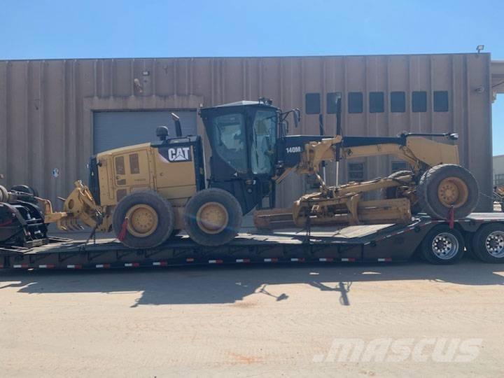 CAT 140 M 3 Równiarki