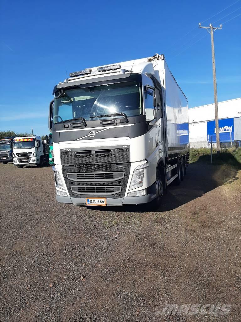 Volvo FH 13 Pojazdy do transportu zrębki