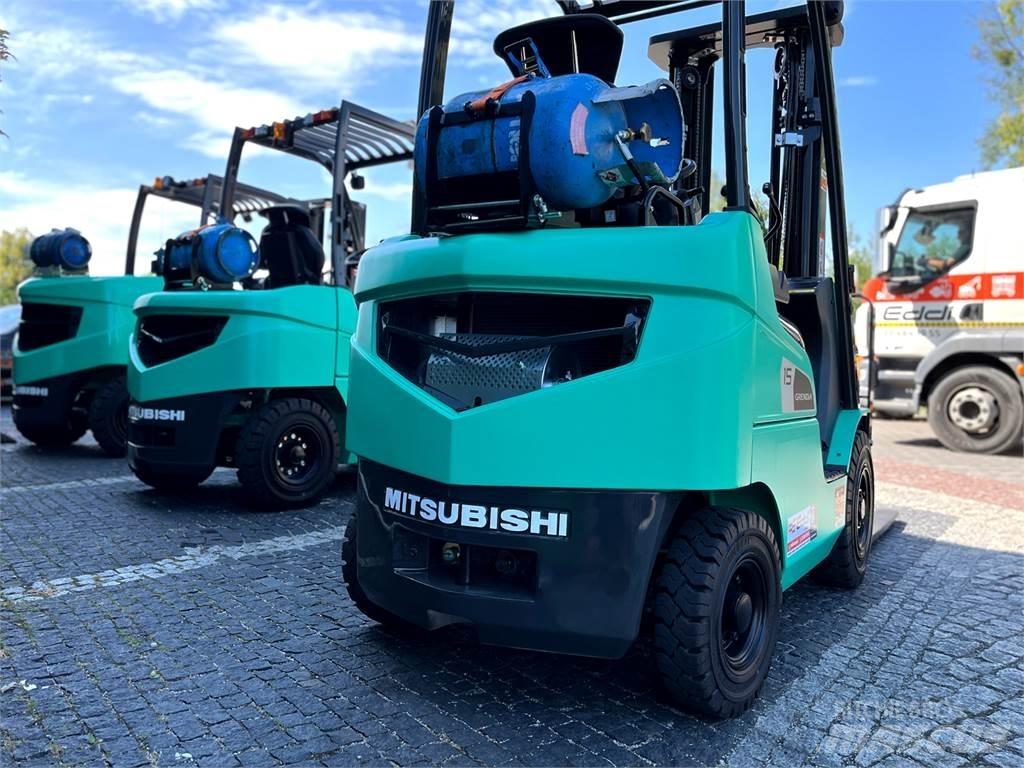 Mitsubishi FG30N Wózki LPG
