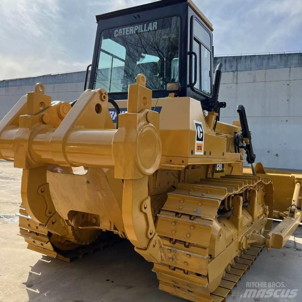 CAT D 7 G Równiarki