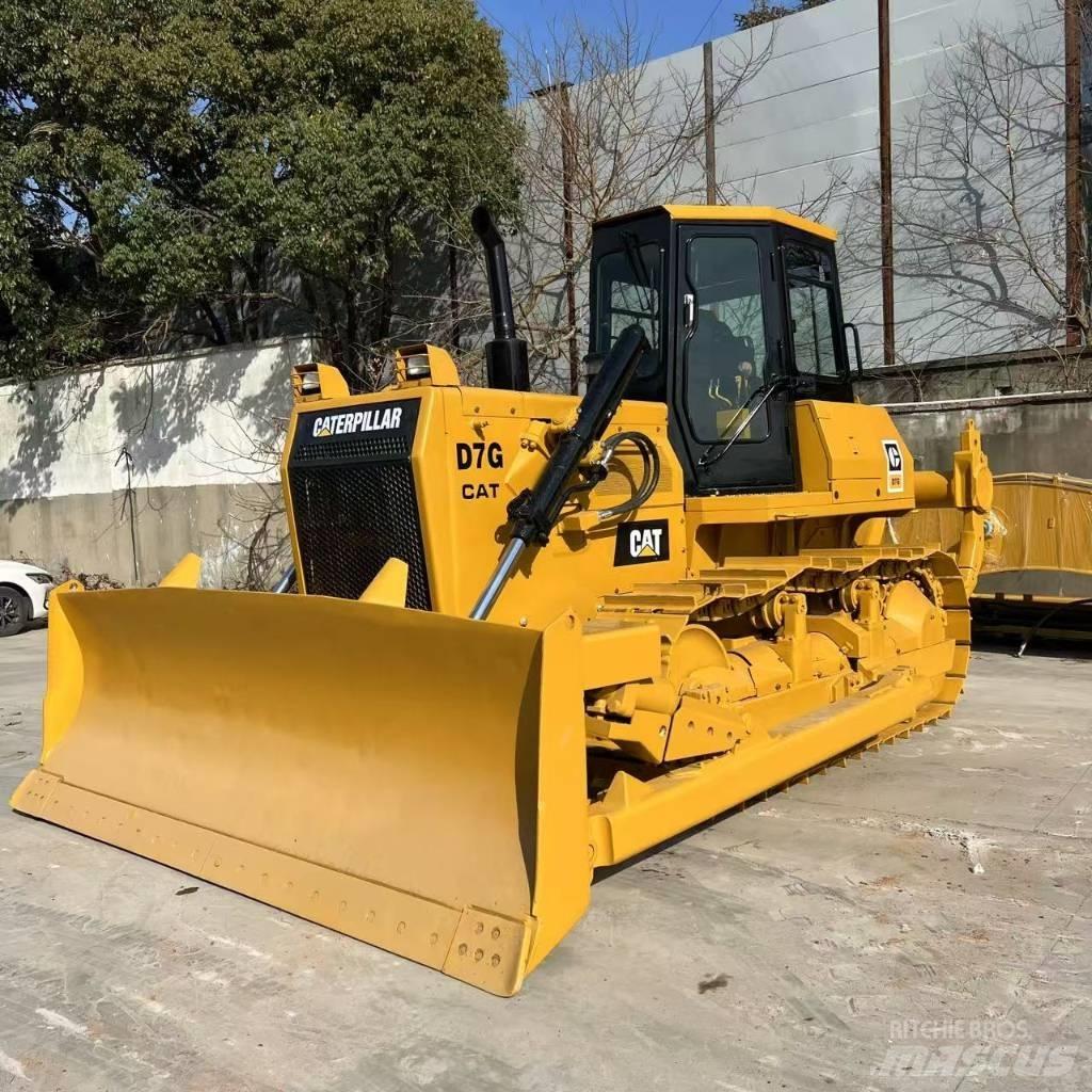 CAT D 7 G Równiarki