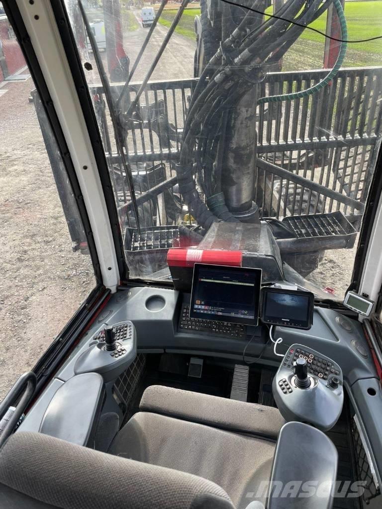 Komatsu 865 Forwardery