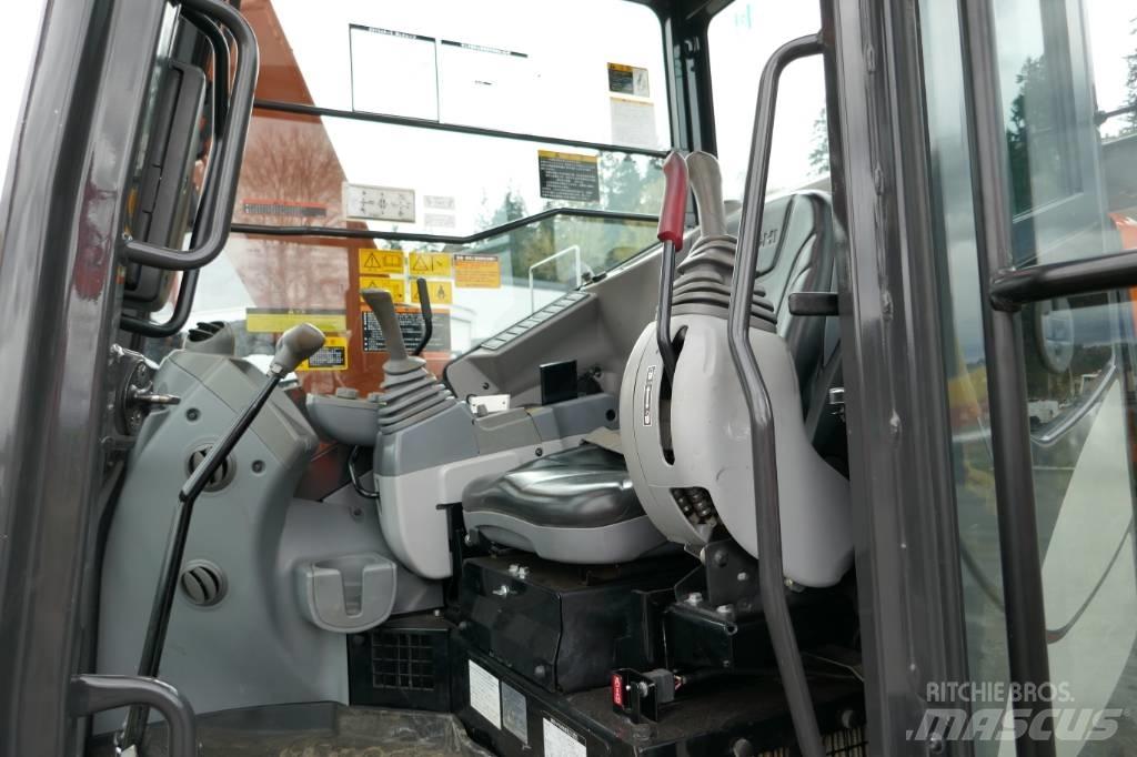 Hitachi ZX75UR-5B Koparki gąsienicowe