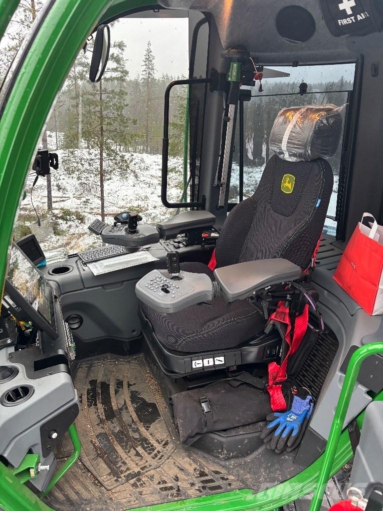 John Deere 1170G Harwestery