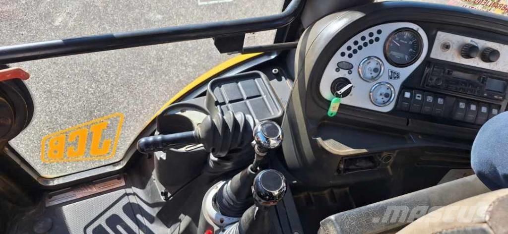 JCB 3 CX Koparko-ładowarki