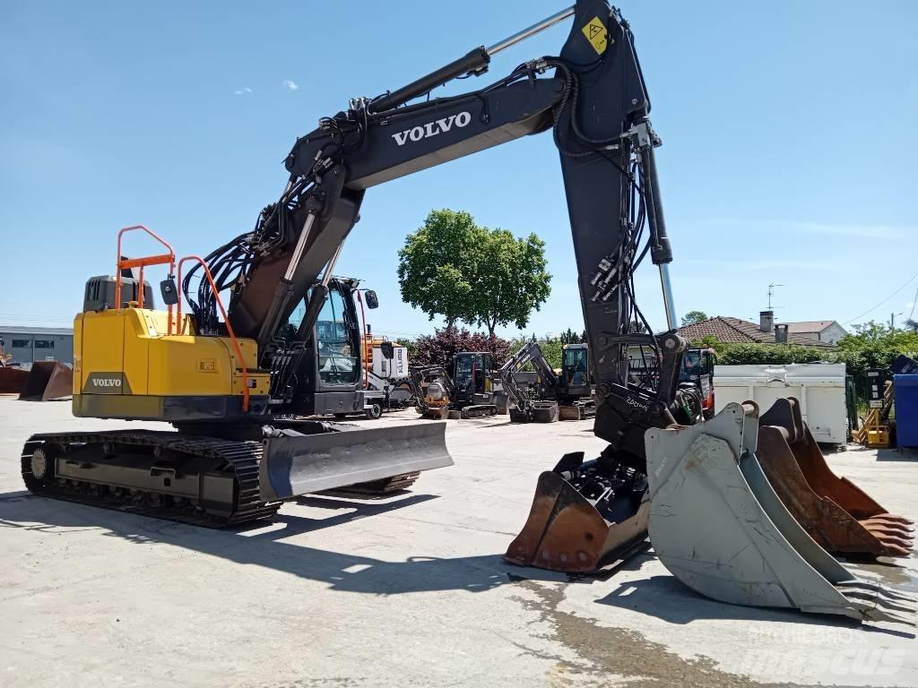 Volvo ECR 235 E Koparki gąsienicowe