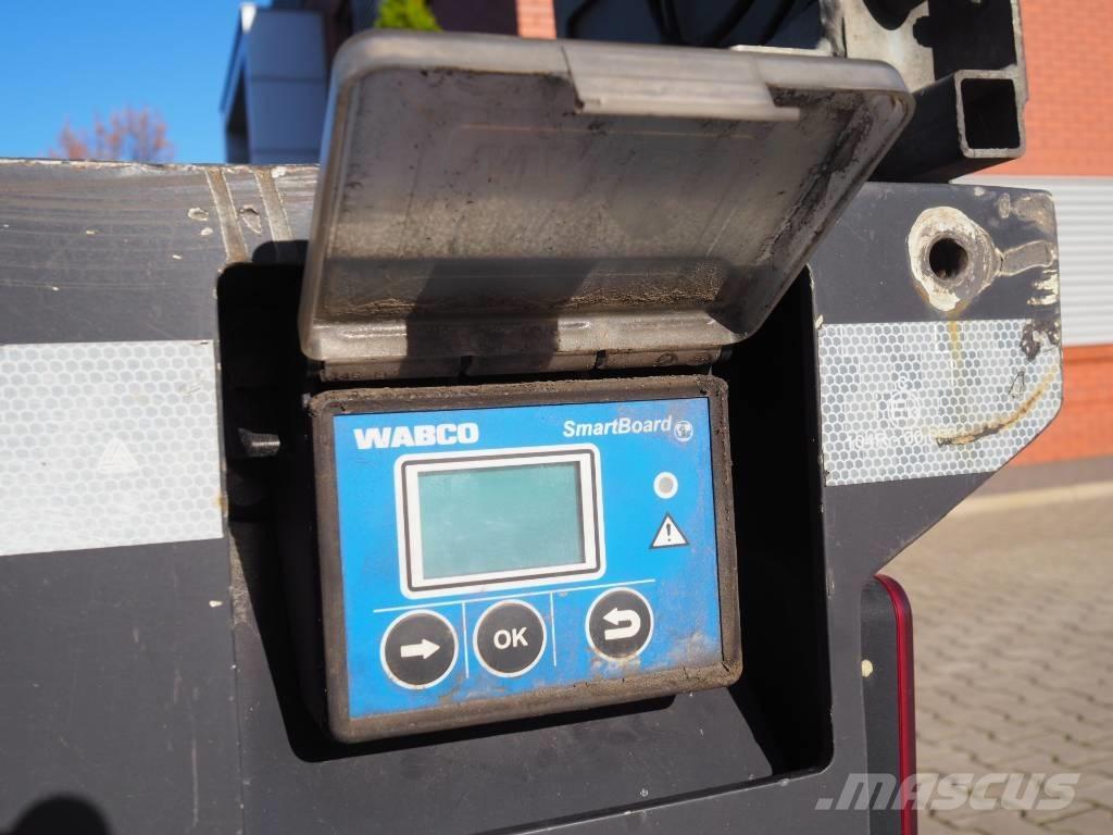 Recker SANR-38 Naczepy niskopodłogowe