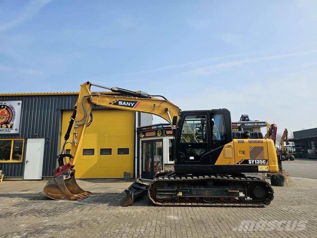 Sany SY135C Koparki gąsienicowe