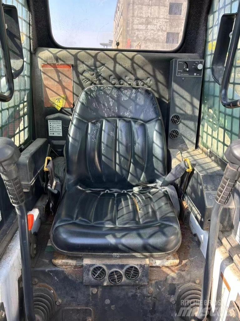 Bobcat S 753 Ładowarki burtowe