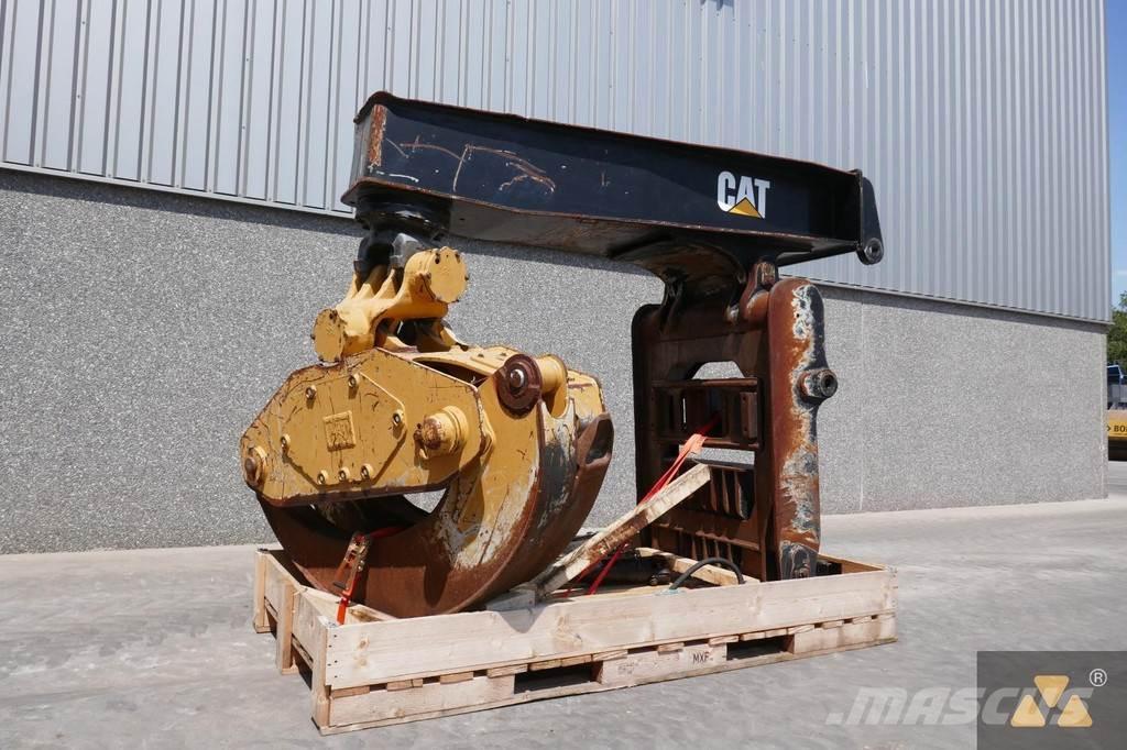 CAT 525D Grapple Transport - Inne