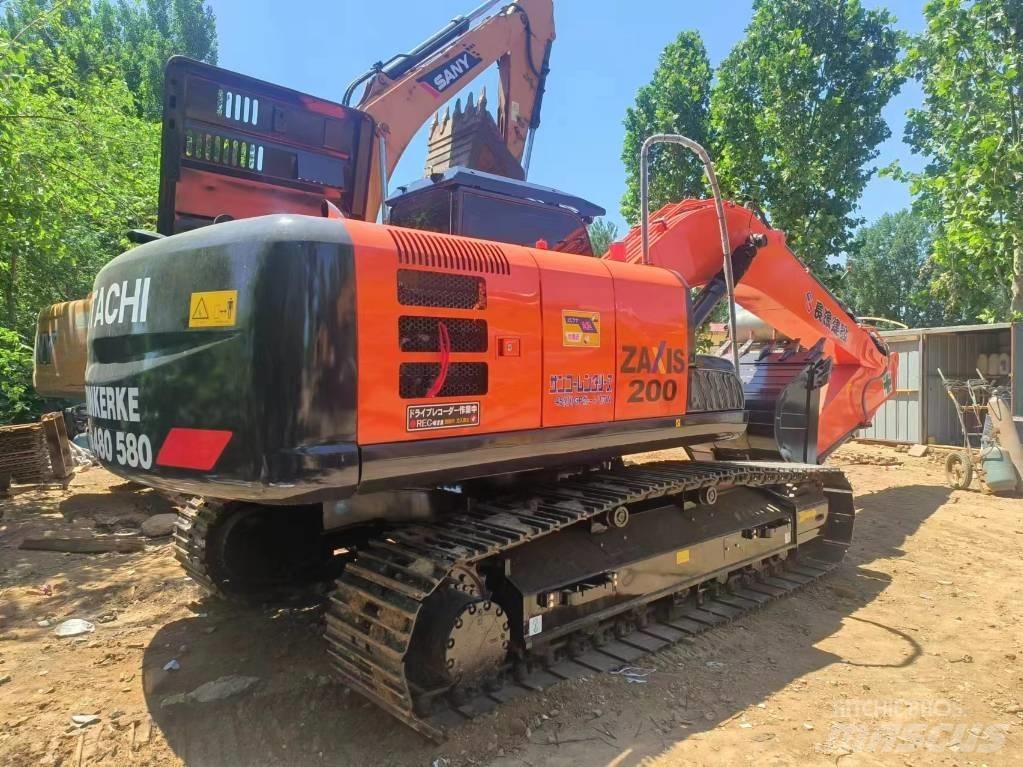 Hitachi ZX200 Koparki gąsienicowe