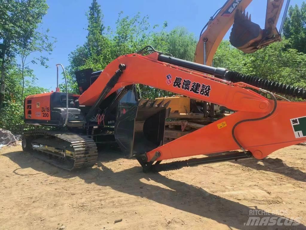 Hitachi ZX200 Koparki gąsienicowe