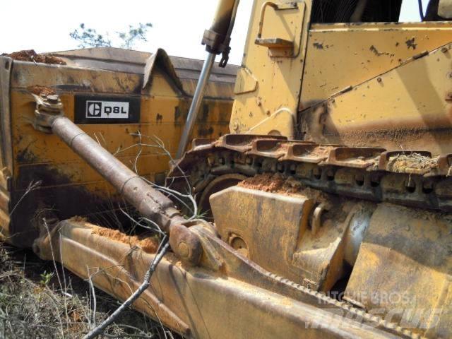 CAT D 8 L Spycharki gąsienicowe