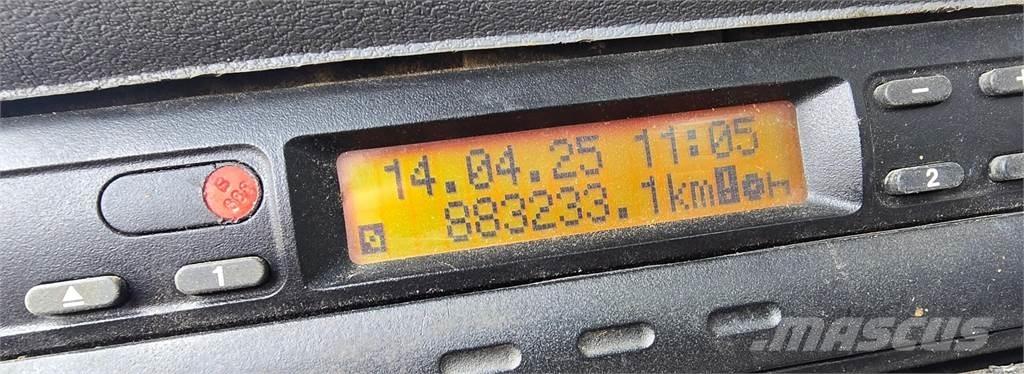 Sisu E12M 8X4 Wywrotki