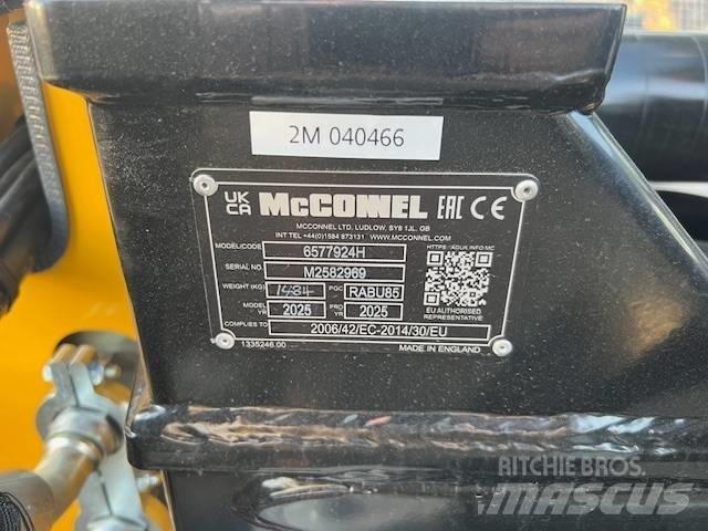McConnel PA 6577 T Maszyny do przycinania żywopłotów