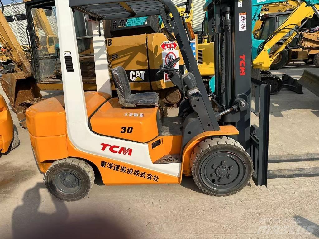 TCM FD30T6 Wózki Diesla