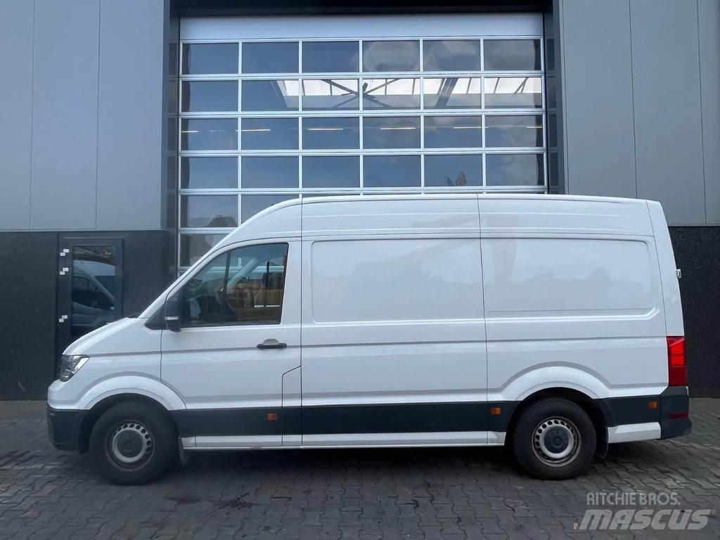 Volkswagen Crafter Samochody dostawcze ze skrzynią zamkniętą