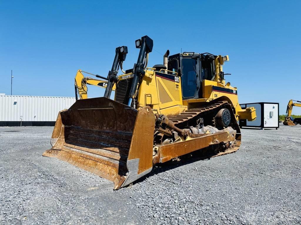 CAT D 8 T Spycharki gąsienicowe