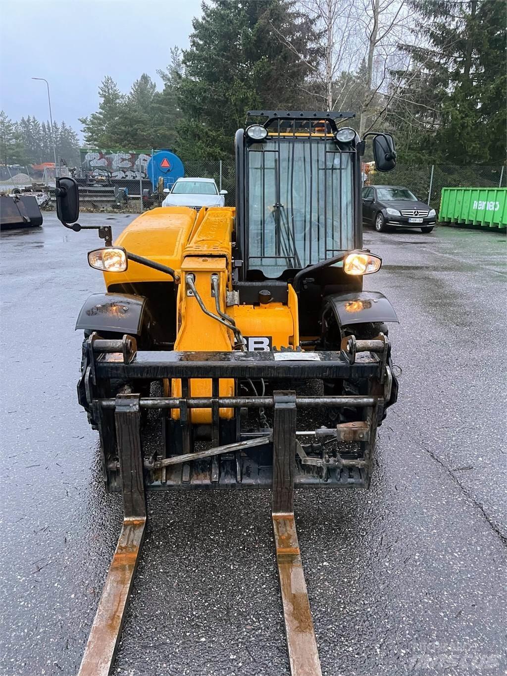 JCB 525-60T5 Ładowarki teleskopowe