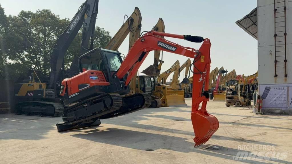 Doosan DX 60-9 C Koparki gąsienicowe