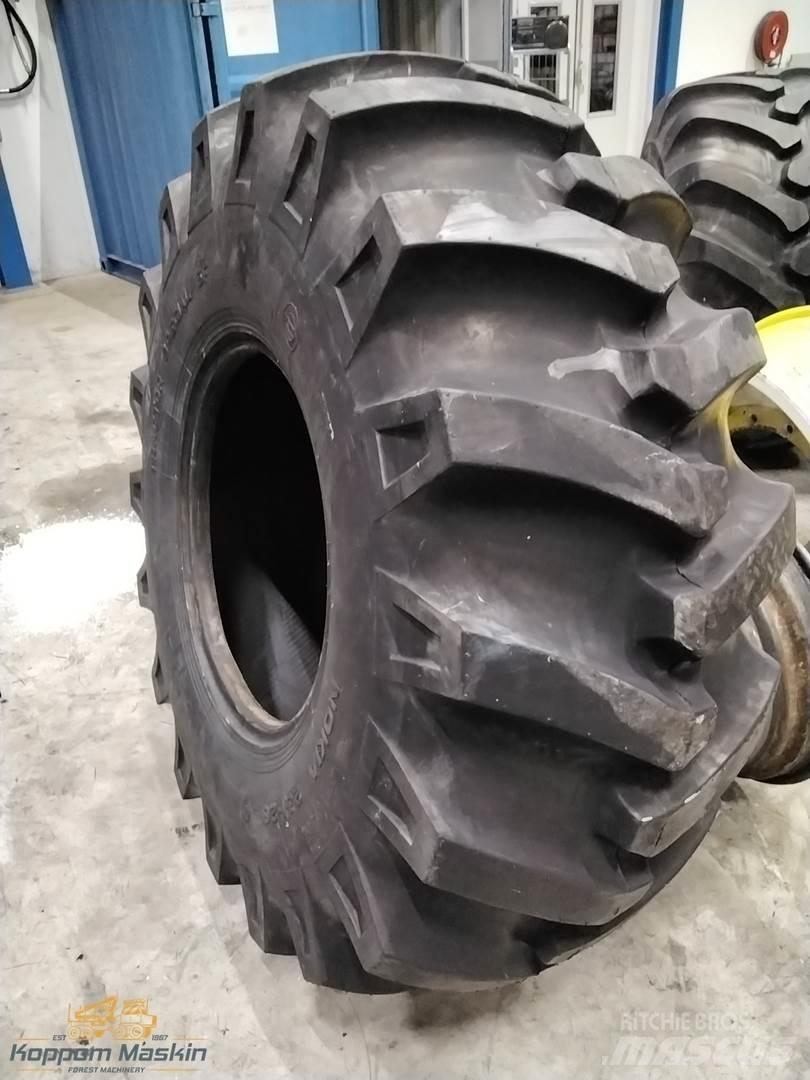 Nokian Trs 23,1x26 Opony, koła i felgi