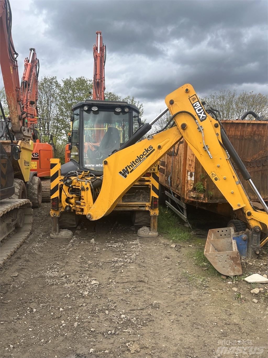 JCB 3 CX Koparko-ładowarki
