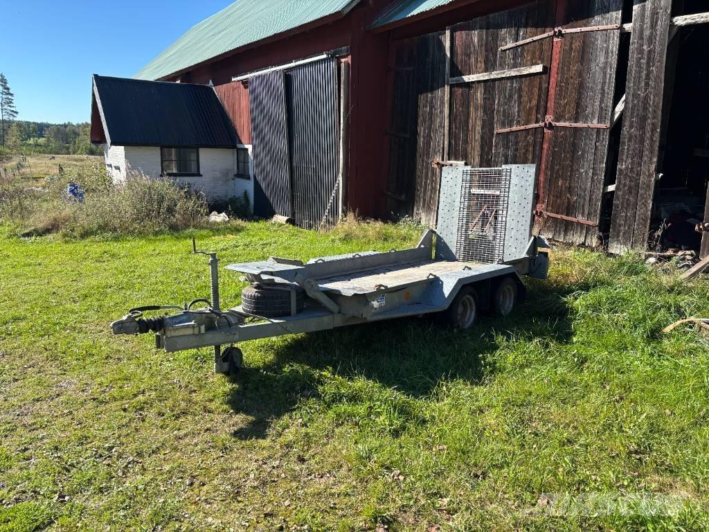 Ifor Williams 2 HB Przyczepy niskopodłogowe