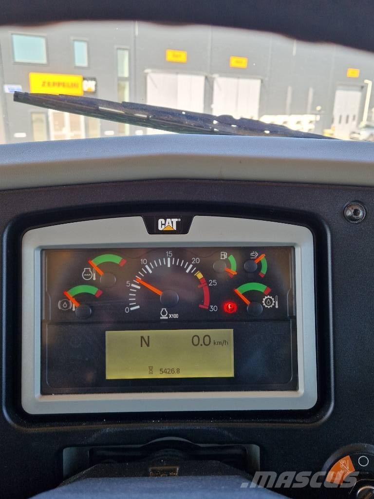CAT 772G Wozidła sztywnoramowe