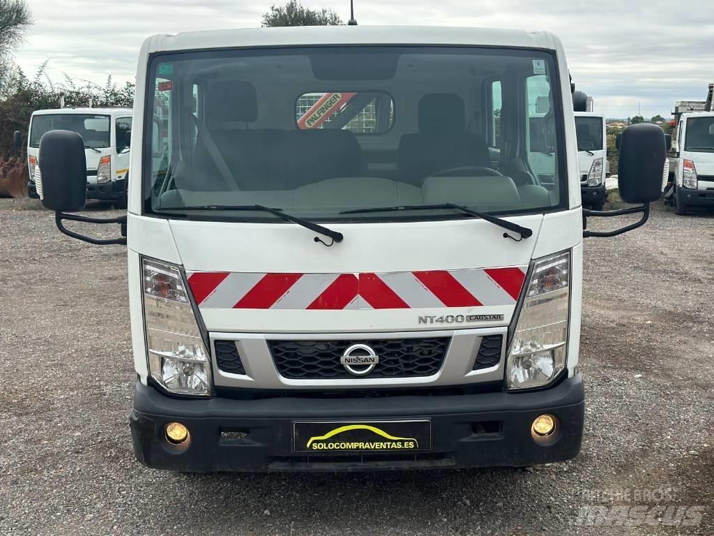 Nissan NT 400 Pick-upy / Pojazdy z otwieranymi burtami