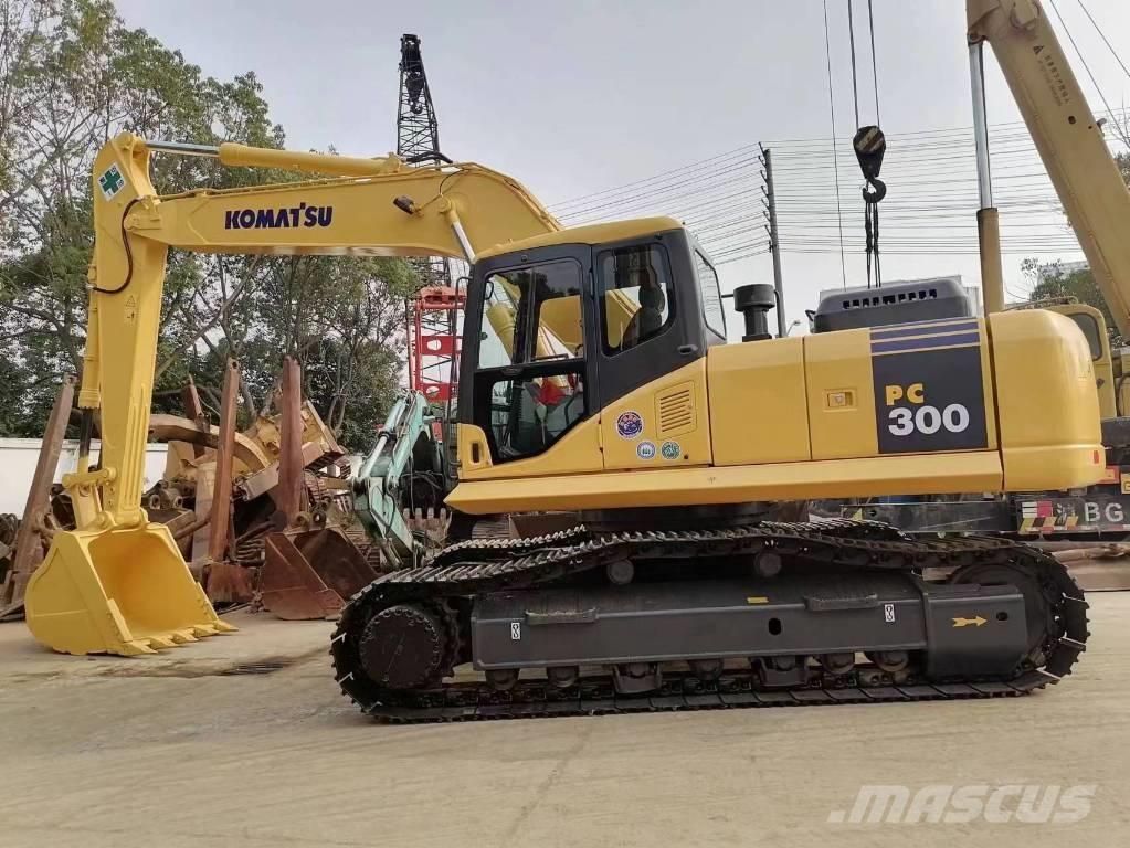 Komatsu PC 300 Koparki gąsienicowe