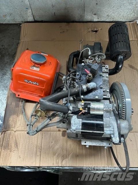 Kubota EA-300-E2 Silniki