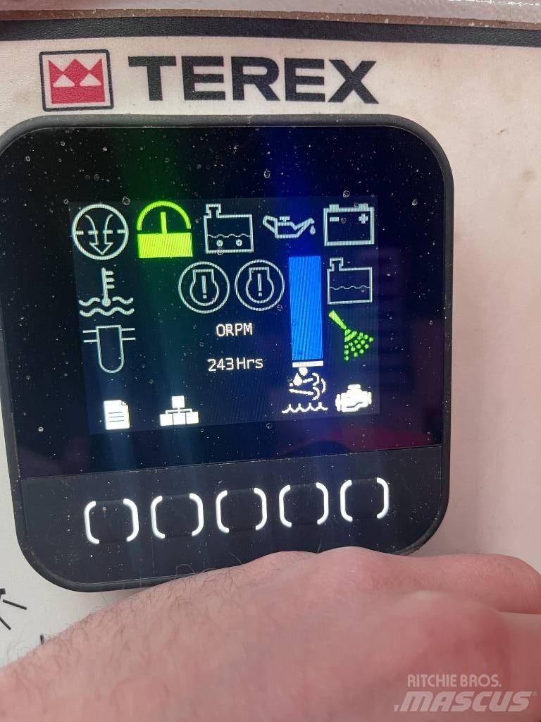 Terex Finlay 883+ E Przesiewacze mobilne