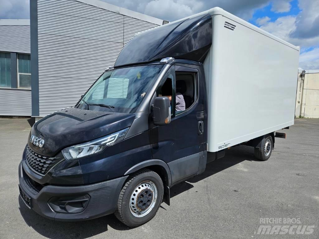 Iveco 35 S 18 Samochody dostawcze ze skrzynią zamkniętą